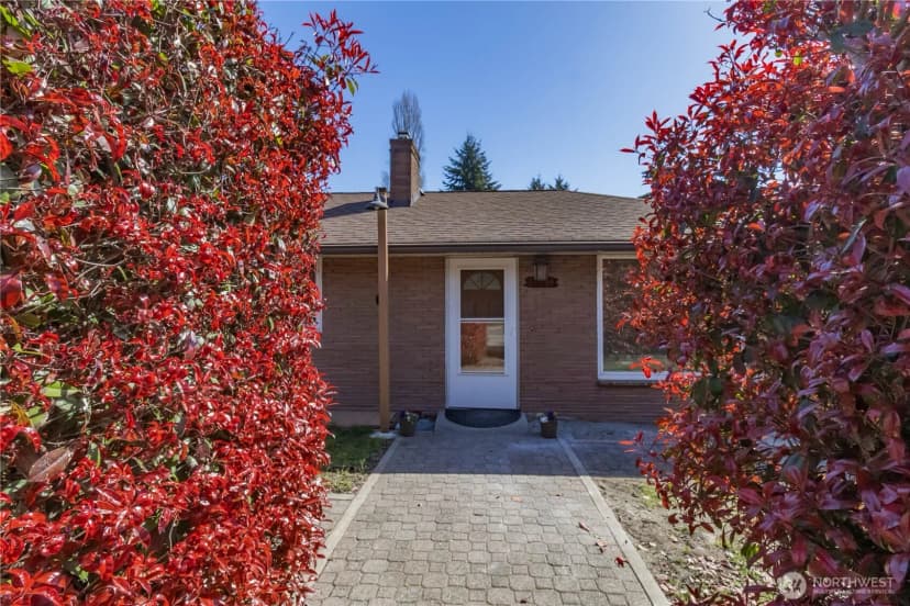 Property photo for 11834 8th Avenue S, Seattle photo 35