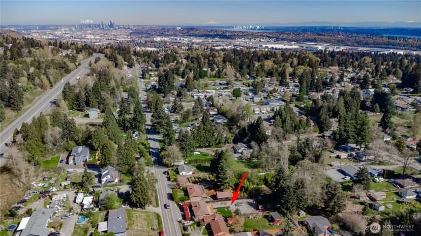 Property photo for 11834 8th Avenue S, Seattle photo 32