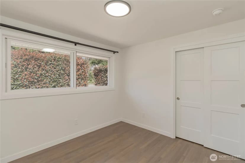 Property photo for 11834 8th Avenue S, Seattle photo 11