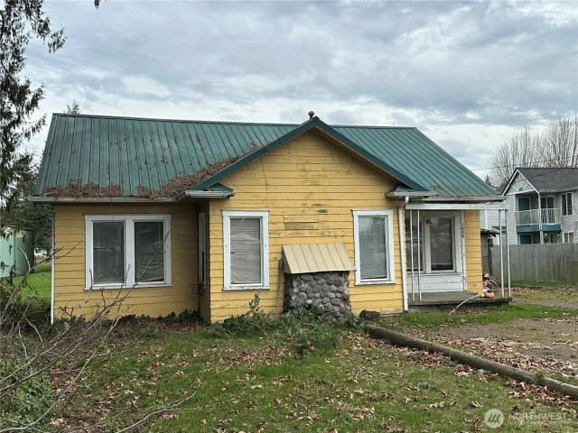 Property photo for 1406 Harrison Avenue, Centralia photo 3
