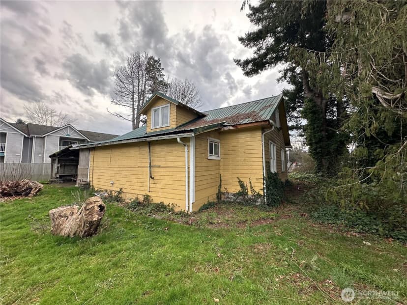 Property photo for 1406 Harrison Avenue, Centralia photo 11