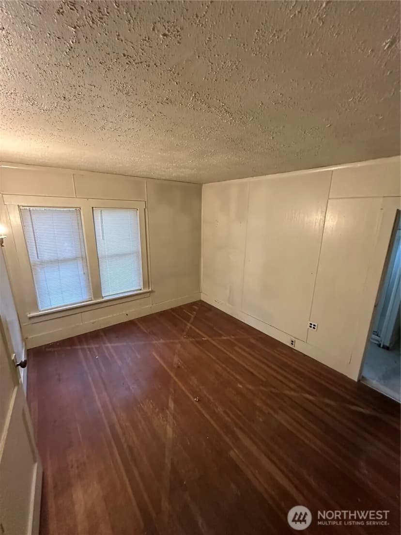 Property photo for 1406 Harrison Avenue, Centralia photo 26