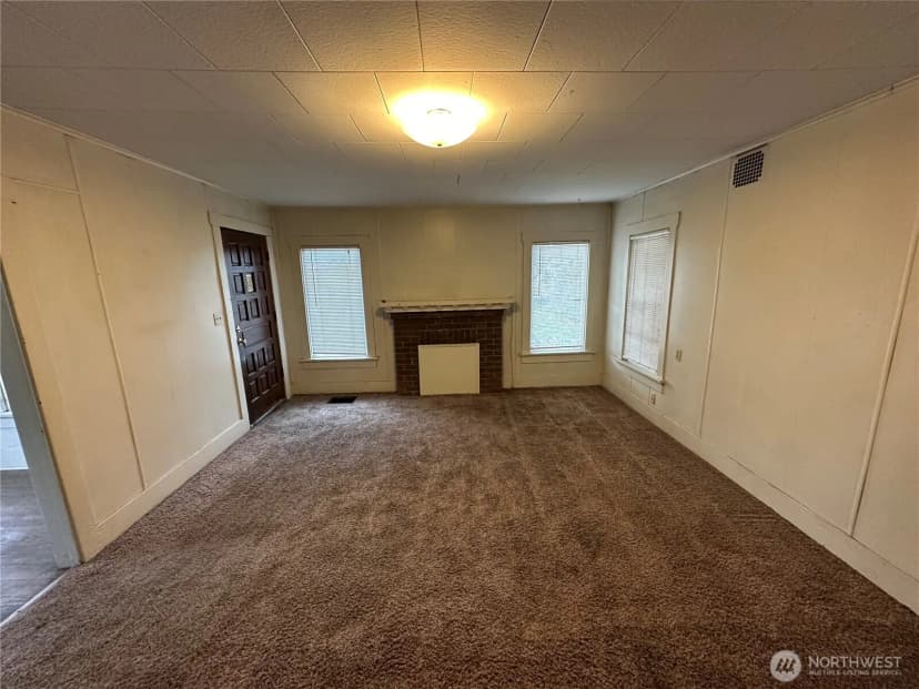 Property photo for 1406 Harrison Avenue, Centralia photo 18