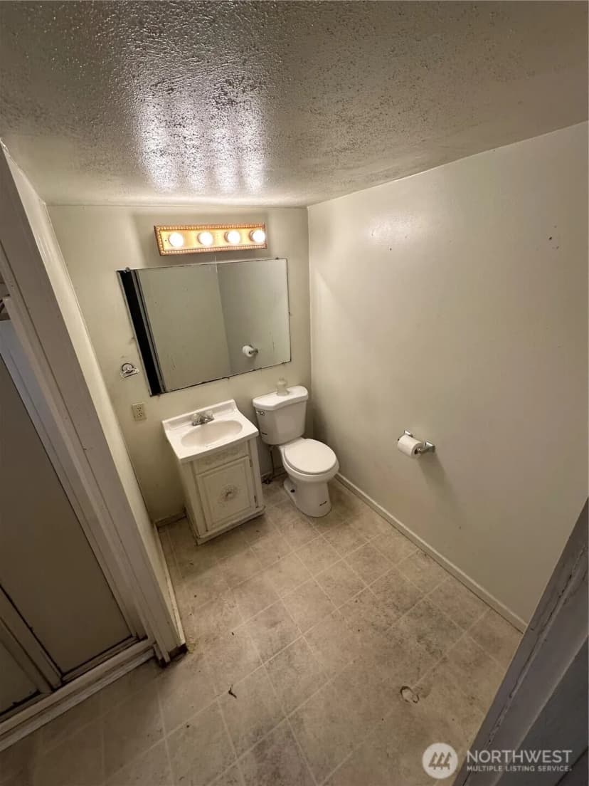Property photo for 1406 Harrison Avenue, Centralia photo 28