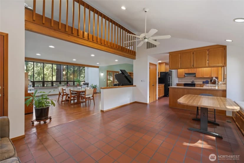 Property photo for 323 Keach Court, Steilacoom photo 12