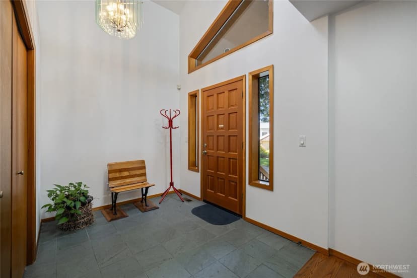 Property photo for 323 Keach Court, Steilacoom photo 3