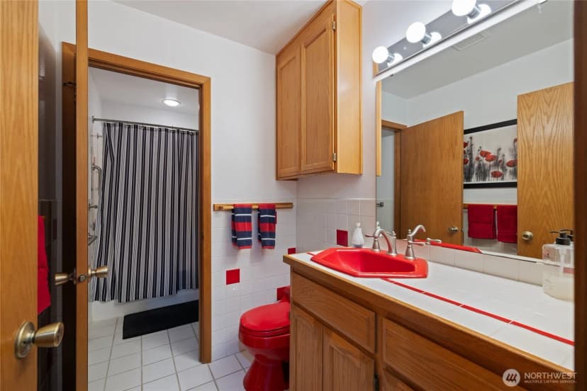 Property photo for 323 Keach Court, Steilacoom photo 26