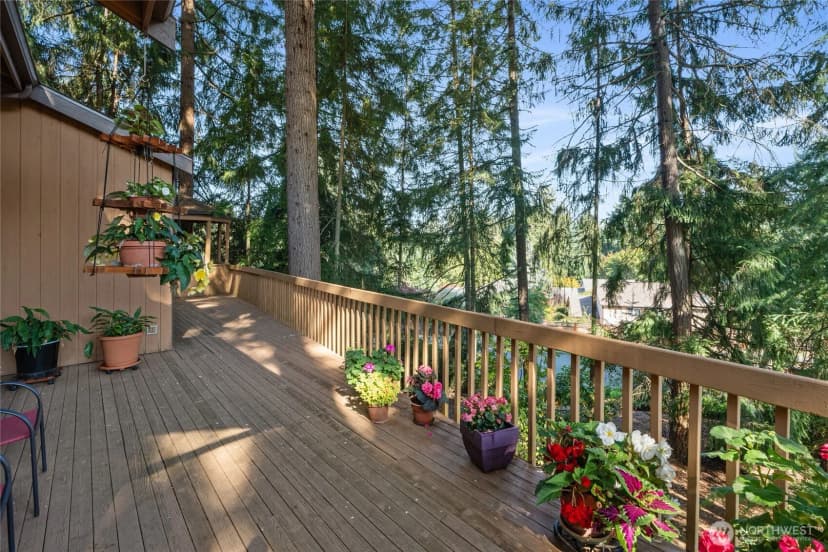 Property photo for 323 Keach Court, Steilacoom photo 31