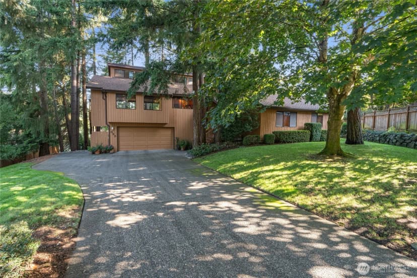 Property photo for 323 Keach Court, Steilacoom photo 2