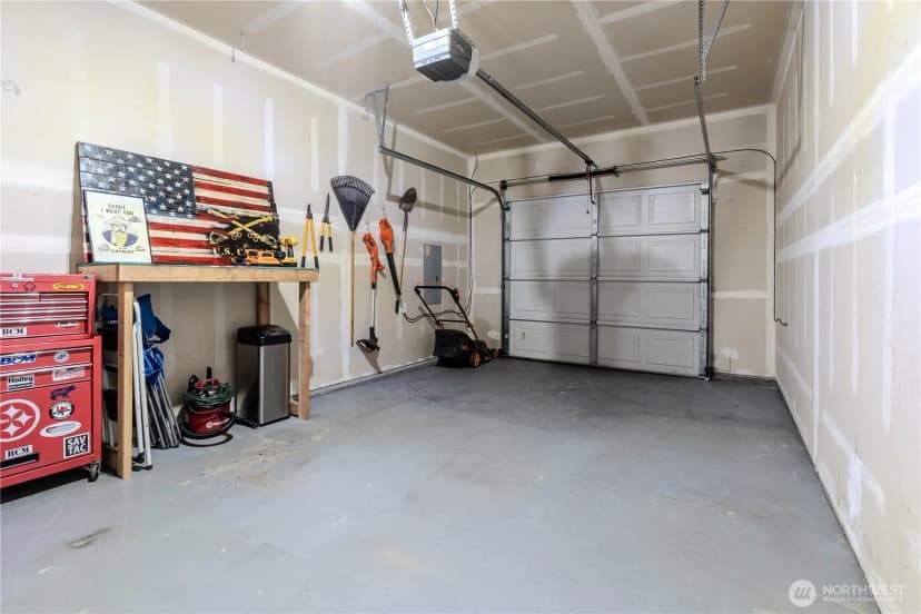 Property photo for 3070 Hoffman Hill Blvd, Dupont photo 18