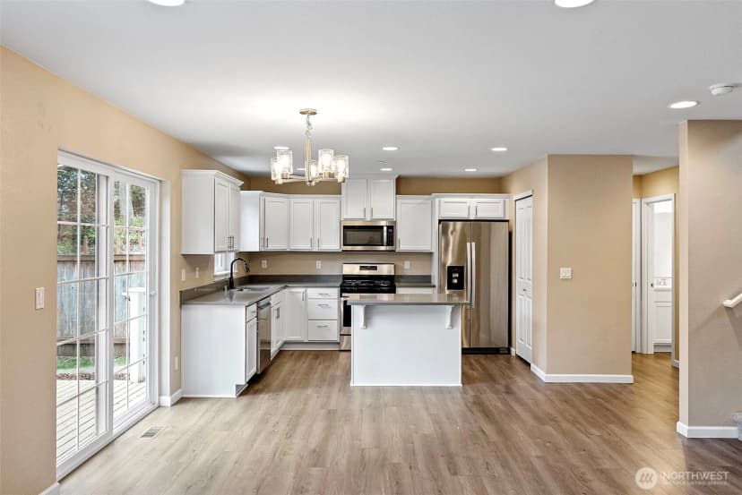 Property photo for 19107 17th Street Ct Sw, Lakebay photo 11