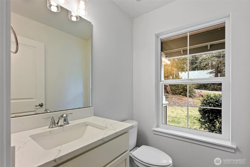 Property photo for 19107 17th Street Ct Sw, Lakebay photo 14