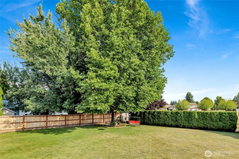 Property photo for 1048 Edgewater Lane, Lynden photo 38