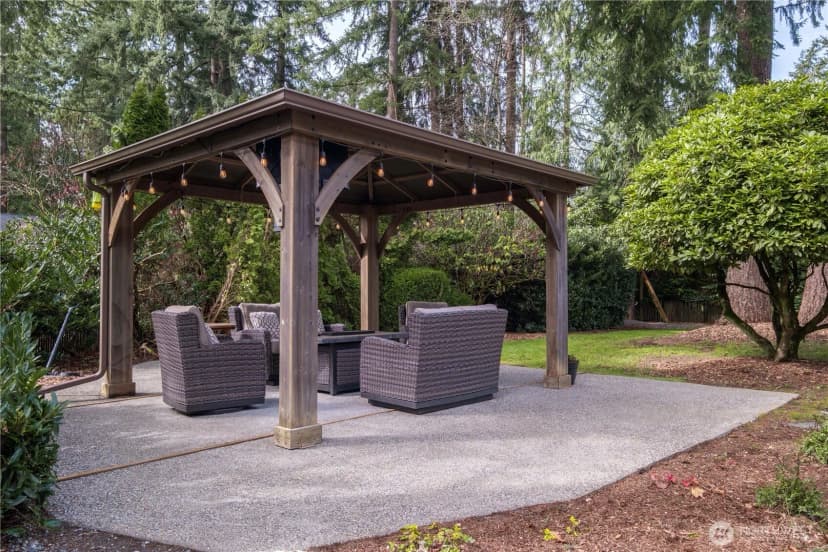 Property photo for 1633 217th Place Se, Sammamish photo 23