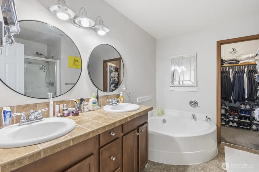 Property photo for 1804 Harborview Drive, Aberdeen photo 17