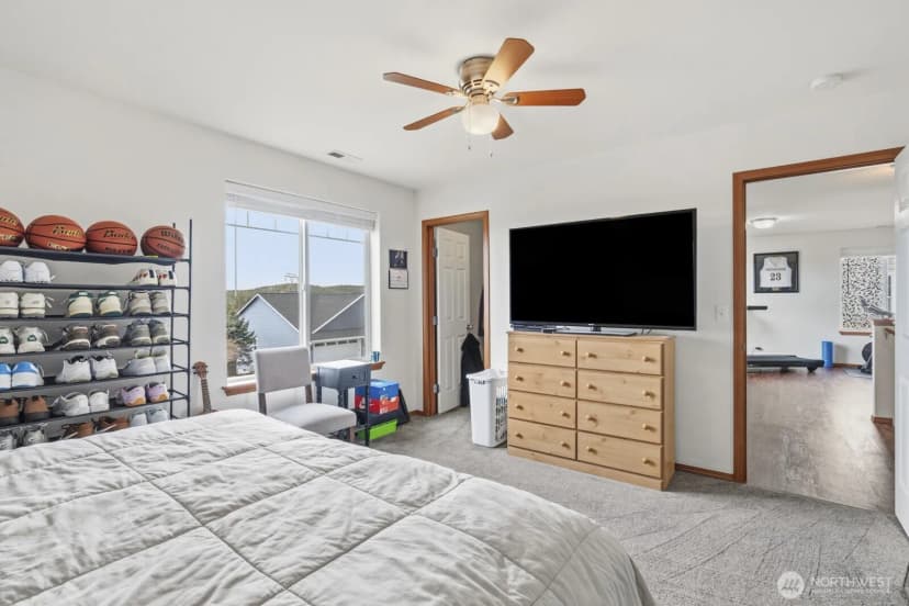 Property photo for 1804 Harborview Drive, Aberdeen photo 21