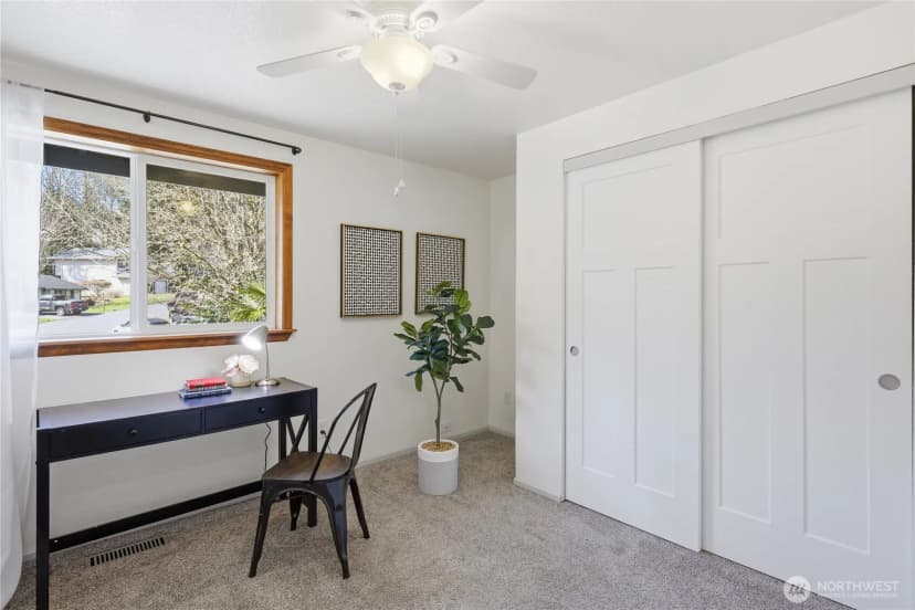 Property photo for 1050 Ne Coco Court, Bremerton photo 14