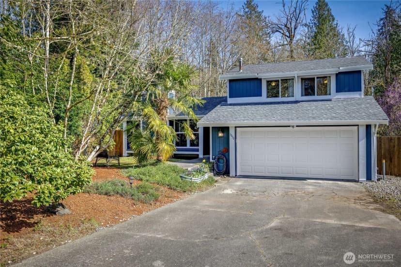 Property photo for 1050 Ne Coco Court, Bremerton photo 2