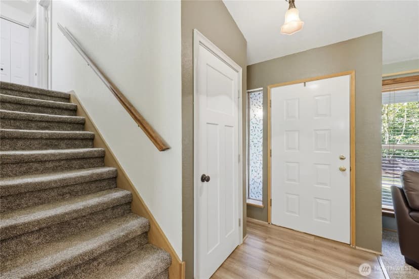 Property photo for 1050 Ne Coco Court, Bremerton photo 33