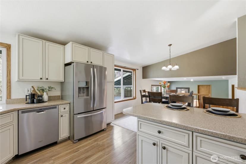 Property photo for 1050 Ne Coco Court, Bremerton photo 30