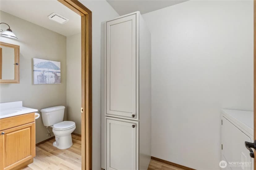 Property photo for 1050 Ne Coco Court, Bremerton photo 35