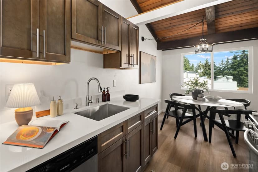 Property photo for 2020 Grant Avenue S #a303, Renton photo 8