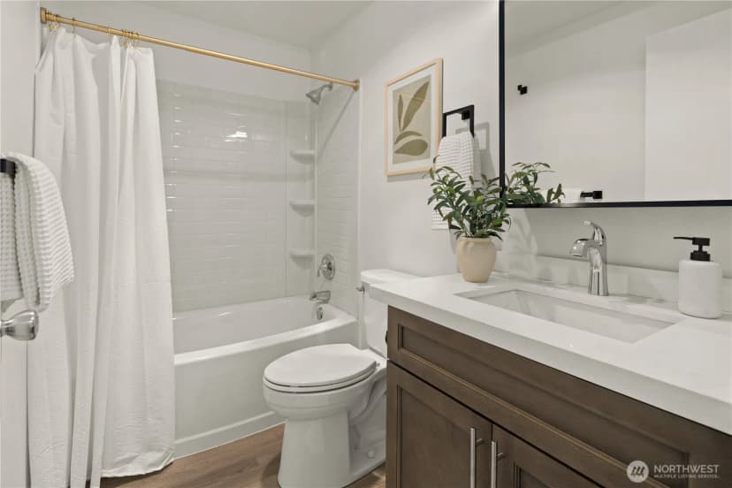 Property photo for 2020 Grant Avenue S #a303, Renton photo 10