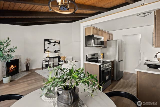 Property photo for 2020 Grant Avenue S #a303, Renton photo 4