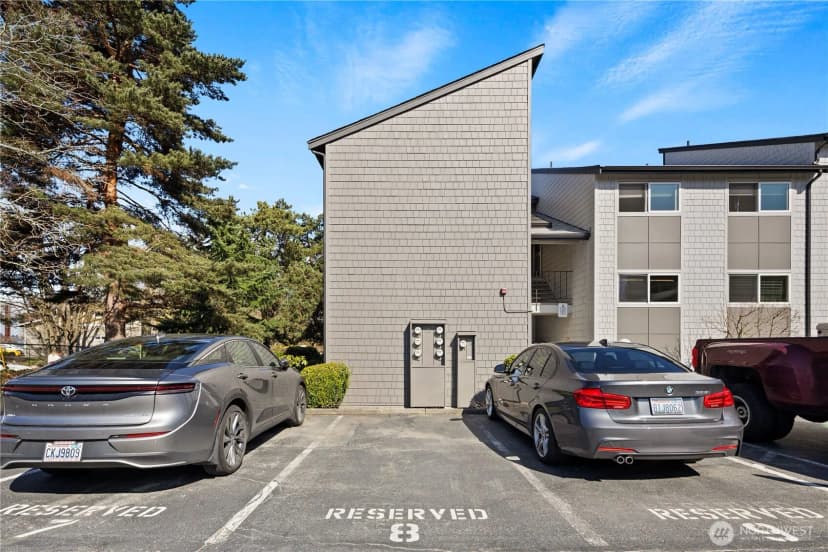 Property photo for 2020 Grant Avenue S #a303, Renton photo 13