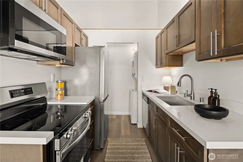 Property photo for 2020 Grant Avenue S #a303, Renton photo 7