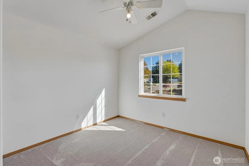 Property photo for 1061 40th Street, Washougal photo 18