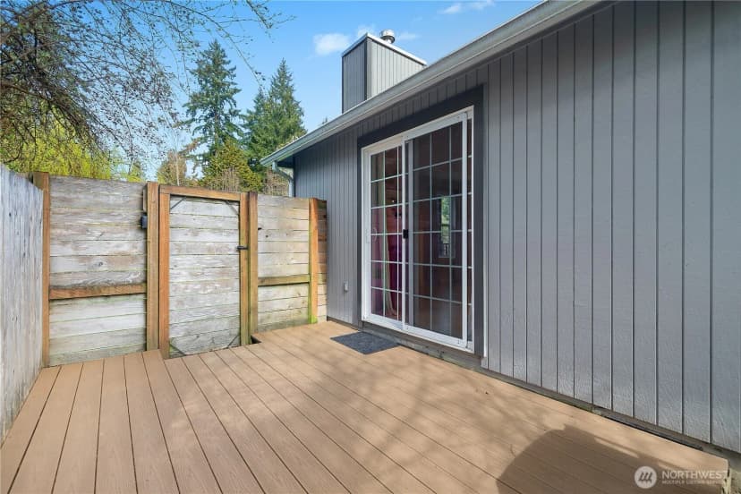 Property photo for 1505 Dickinson Avenue Nw, Olympia photo 16
