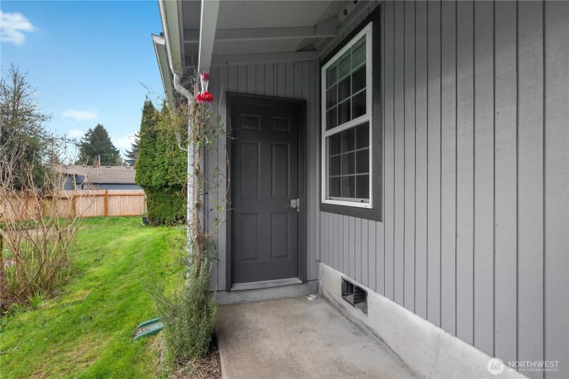 Property photo for 1505 Dickinson Avenue Nw, Olympia photo 10