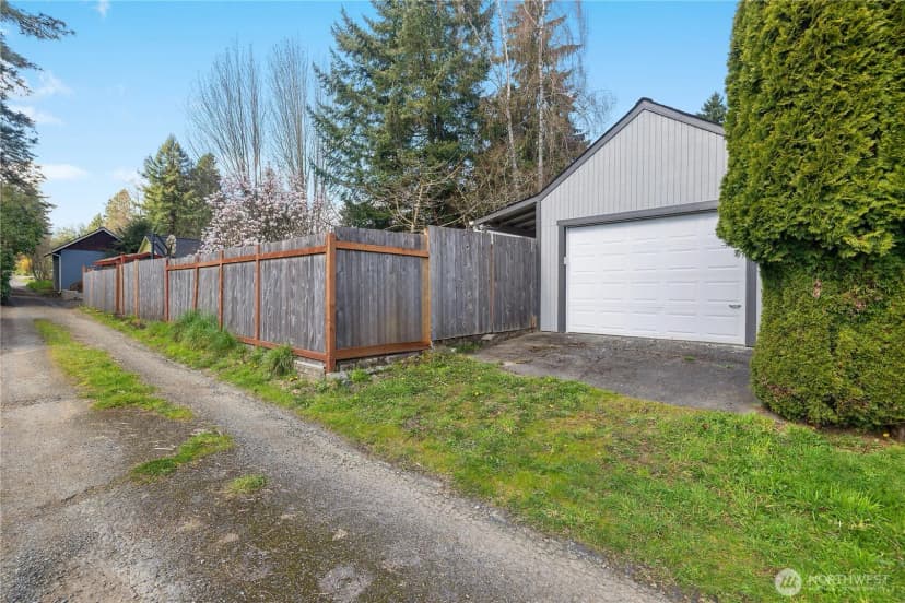 Property photo for 1505 Dickinson Avenue Nw, Olympia photo 34