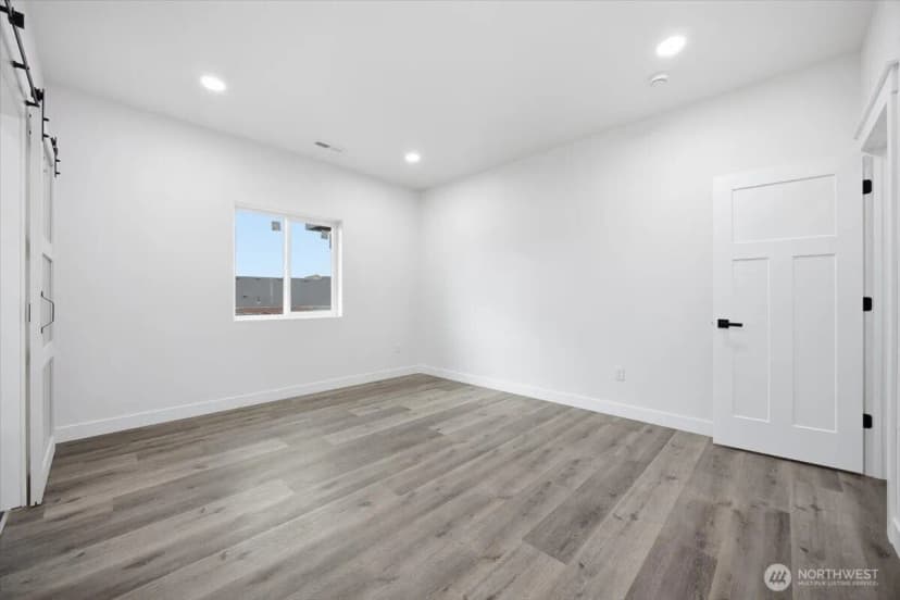 Property photo for 320 Victoria Street, Sunnyside photo 15