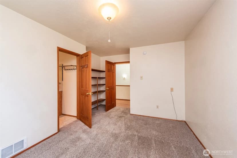 Property photo for 997 Old Olympic Highway, Port Angeles photo 19