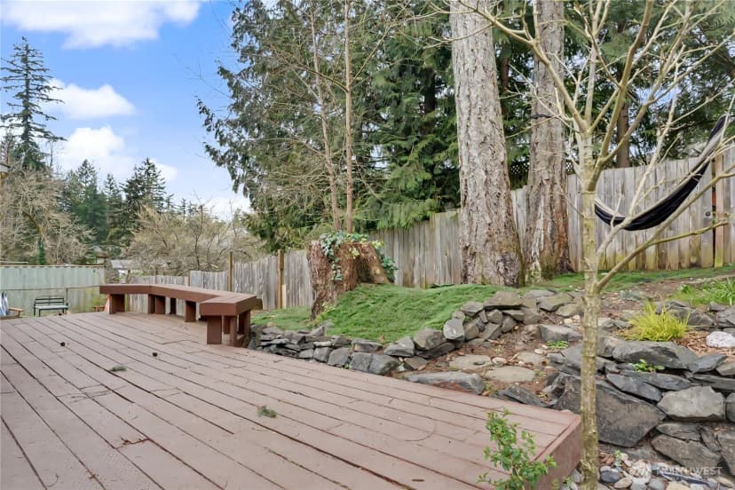 Property photo for 9807 Overlook Drive Nw, Olympia photo 15