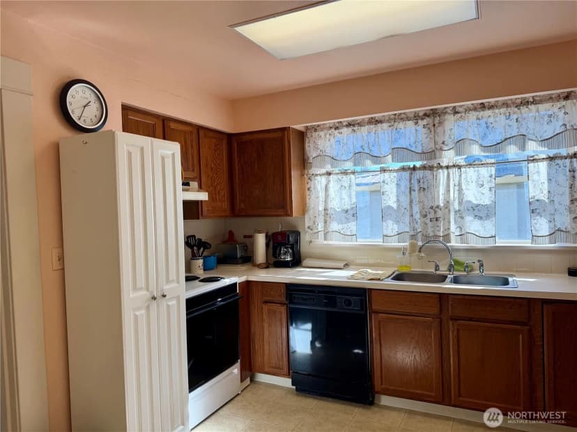 Property photo for 403 S Alder Street, Odessa photo 11