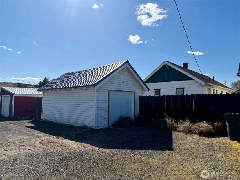 Property photo for 403 S Alder Street, Odessa photo 32