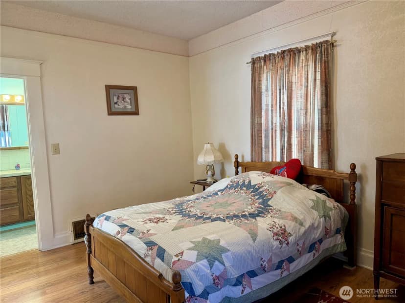 Property photo for 403 S Alder Street, Odessa photo 16
