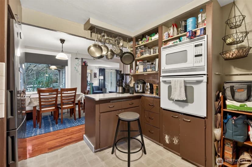 Property photo for 8620 35th Avenue Sw, Seattle photo 11