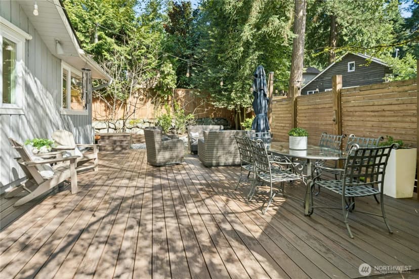 Property photo for 3016 106th Avenue Se, Bellevue photo 35