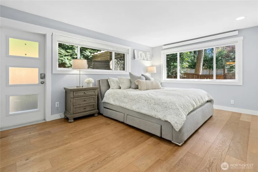 Property photo for 3016 106th Avenue Se, Bellevue photo 16