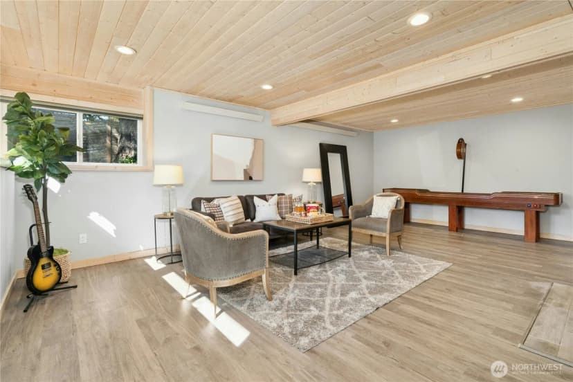 Property photo for 3016 106th Avenue Se, Bellevue photo 26