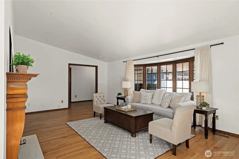 Property photo for 1825 Rainier Court, Sumner photo 10