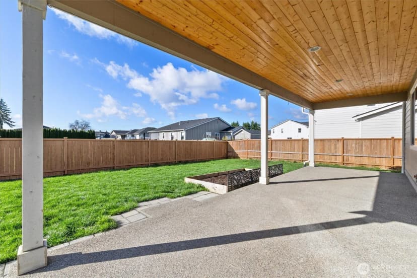 Property photo for 15750 58th Street Court E, Sumner photo 14