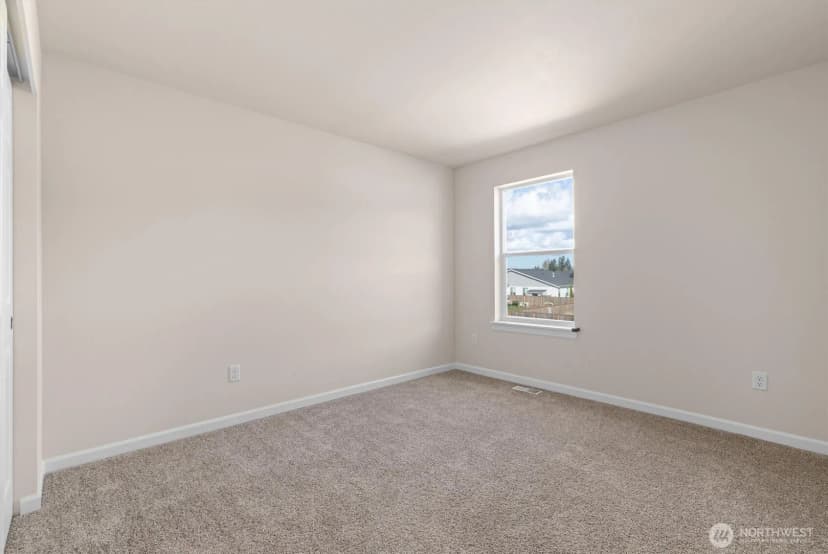Property photo for 15750 58th Street Court E, Sumner photo 29