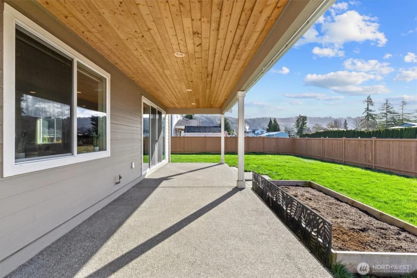 Property photo for 15750 58th Street Court E, Sumner photo 17