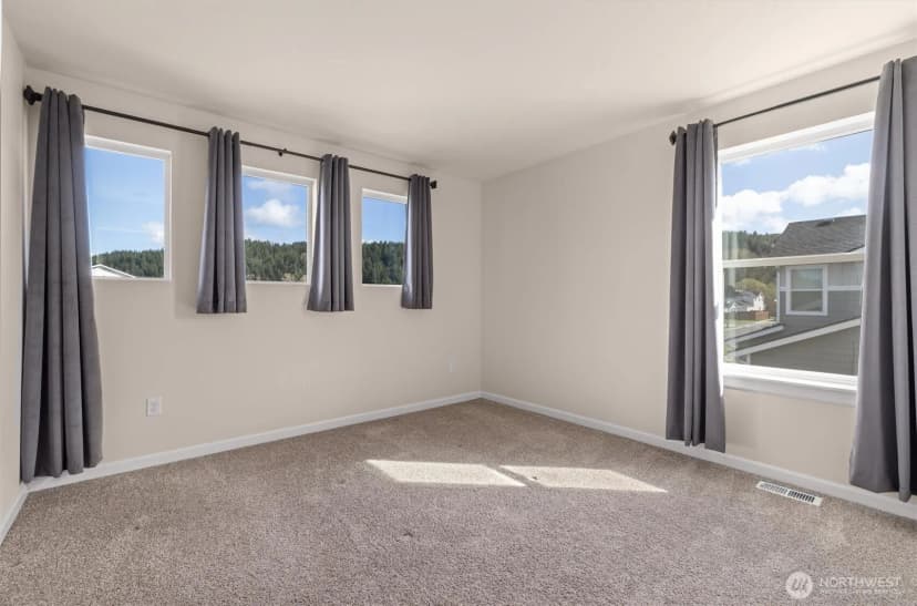 Property photo for 15750 58th Street Court E, Sumner photo 31
