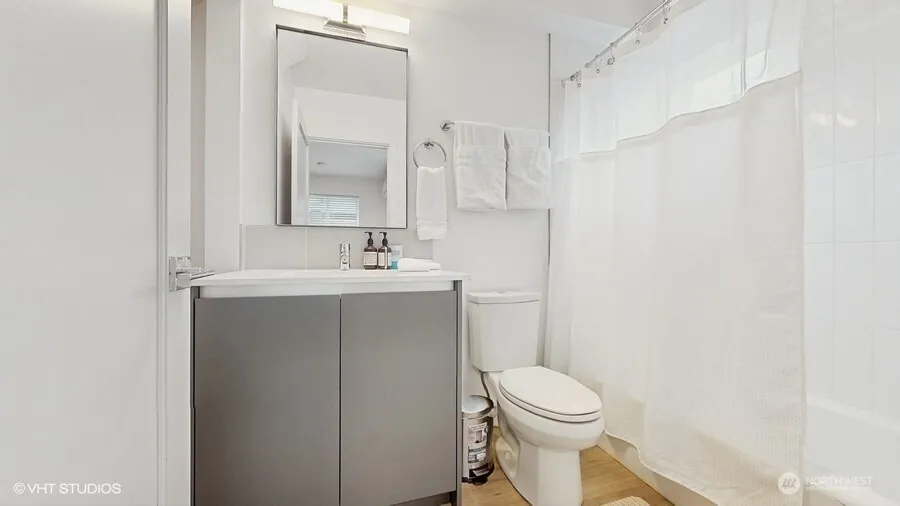 Property photo for 442 13th Avenue, Seattle photo 26
